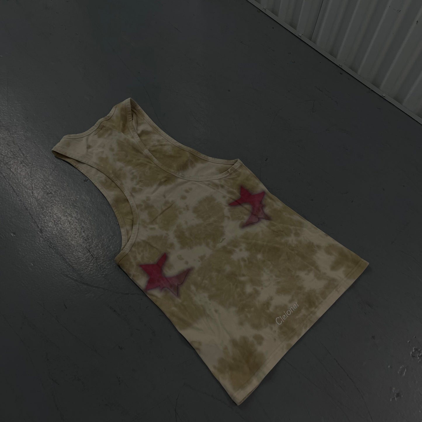 Oversized Coyote Racer tank top