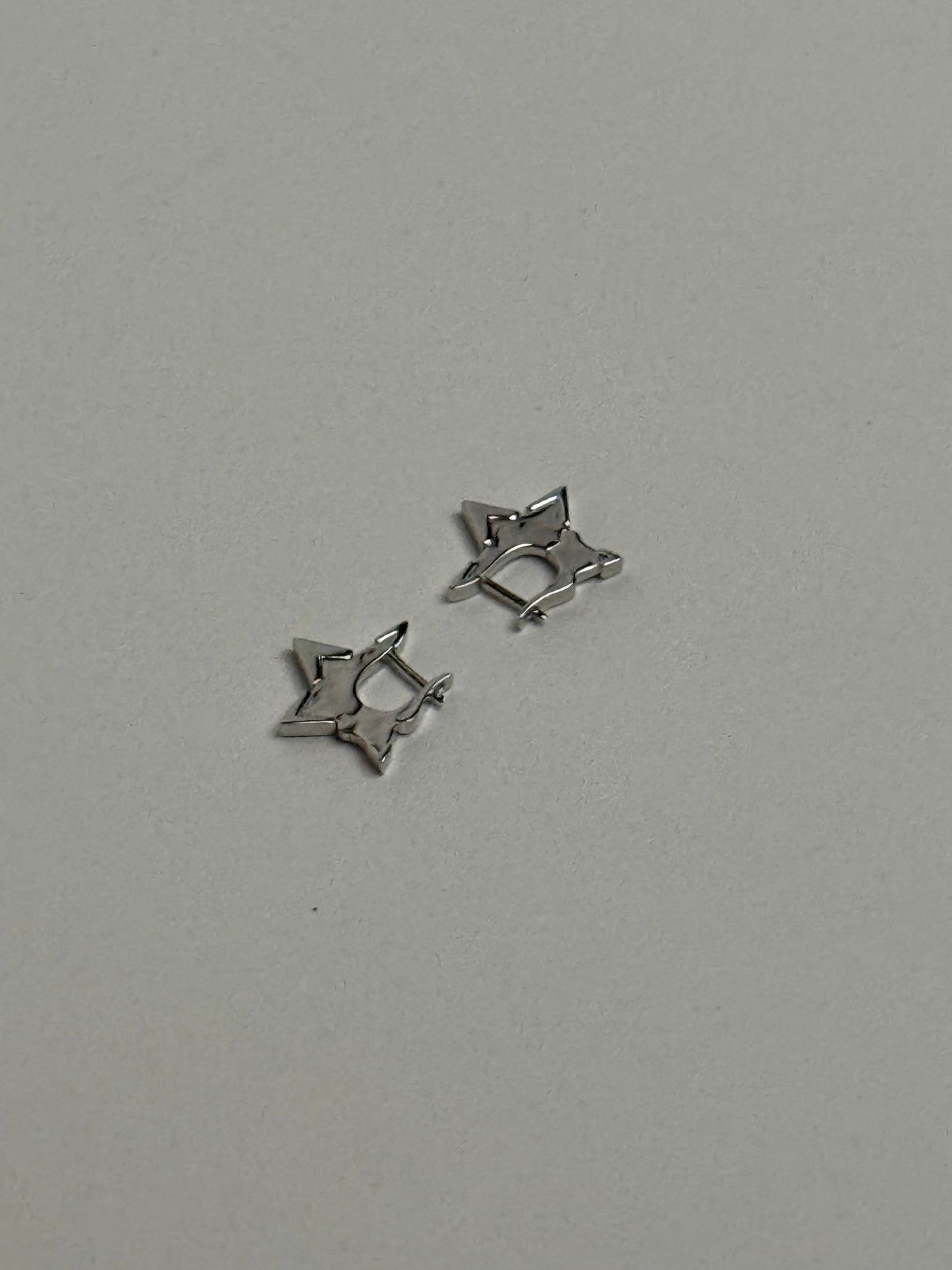 Cleioner hoop earrings [sterling silver]